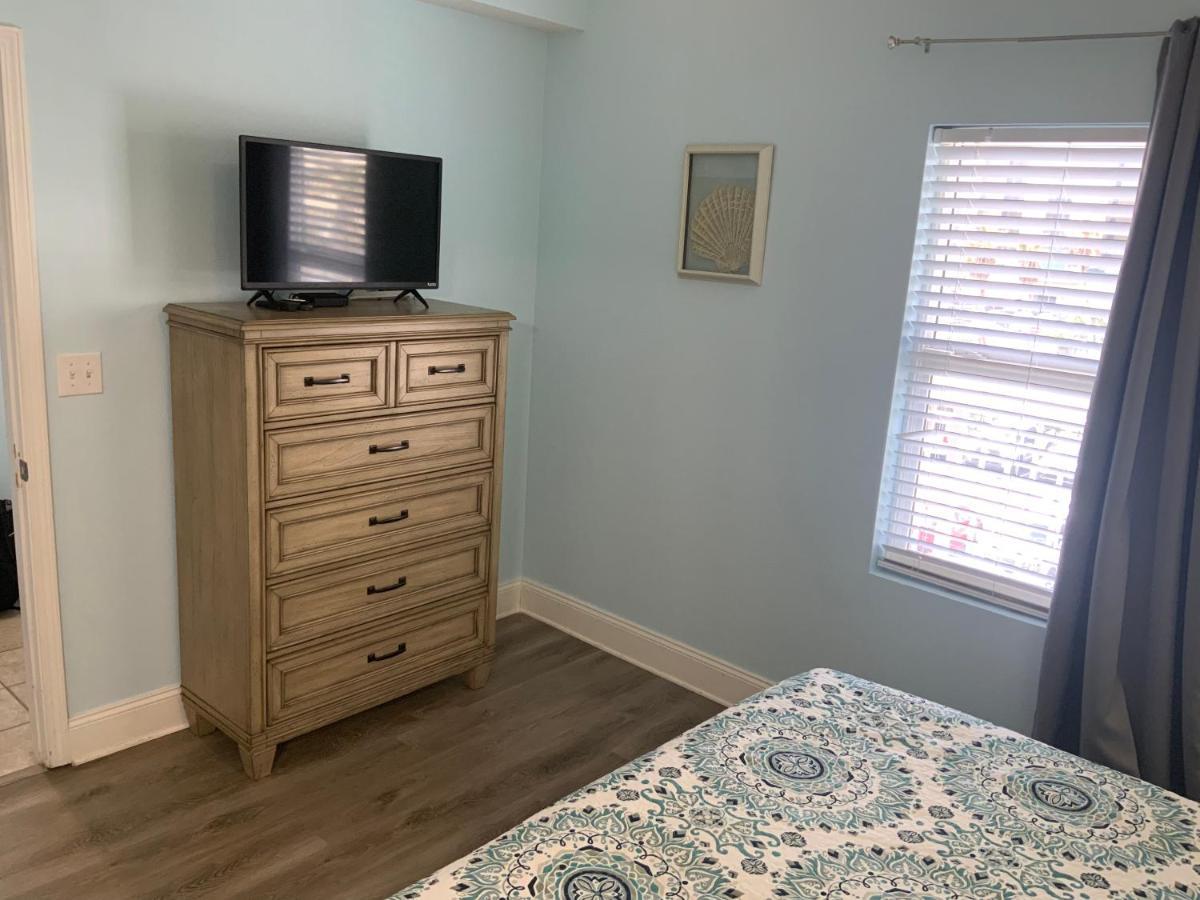 Laketown 5 Pools Steps To Beach Family Friendly Panama City Beach Bagian luar foto