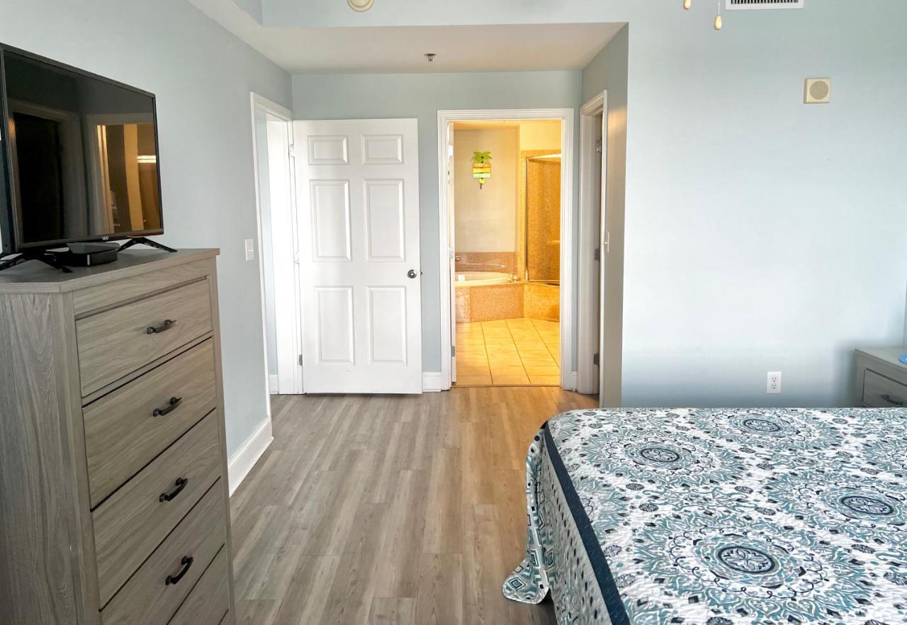 Laketown 5 Pools Steps To Beach Family Friendly Panama City Beach Bagian luar foto